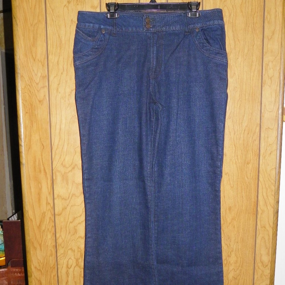 ZENA Jeans Wide Leg Size 14 NWT